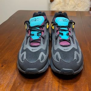 Nike Air Max 200- Black/Anthracite/Univ Gold-Teal